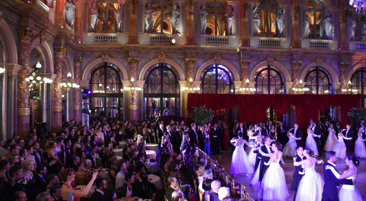 Le bal des parisiennes, l’élégance des bals viennois en plein cœur de